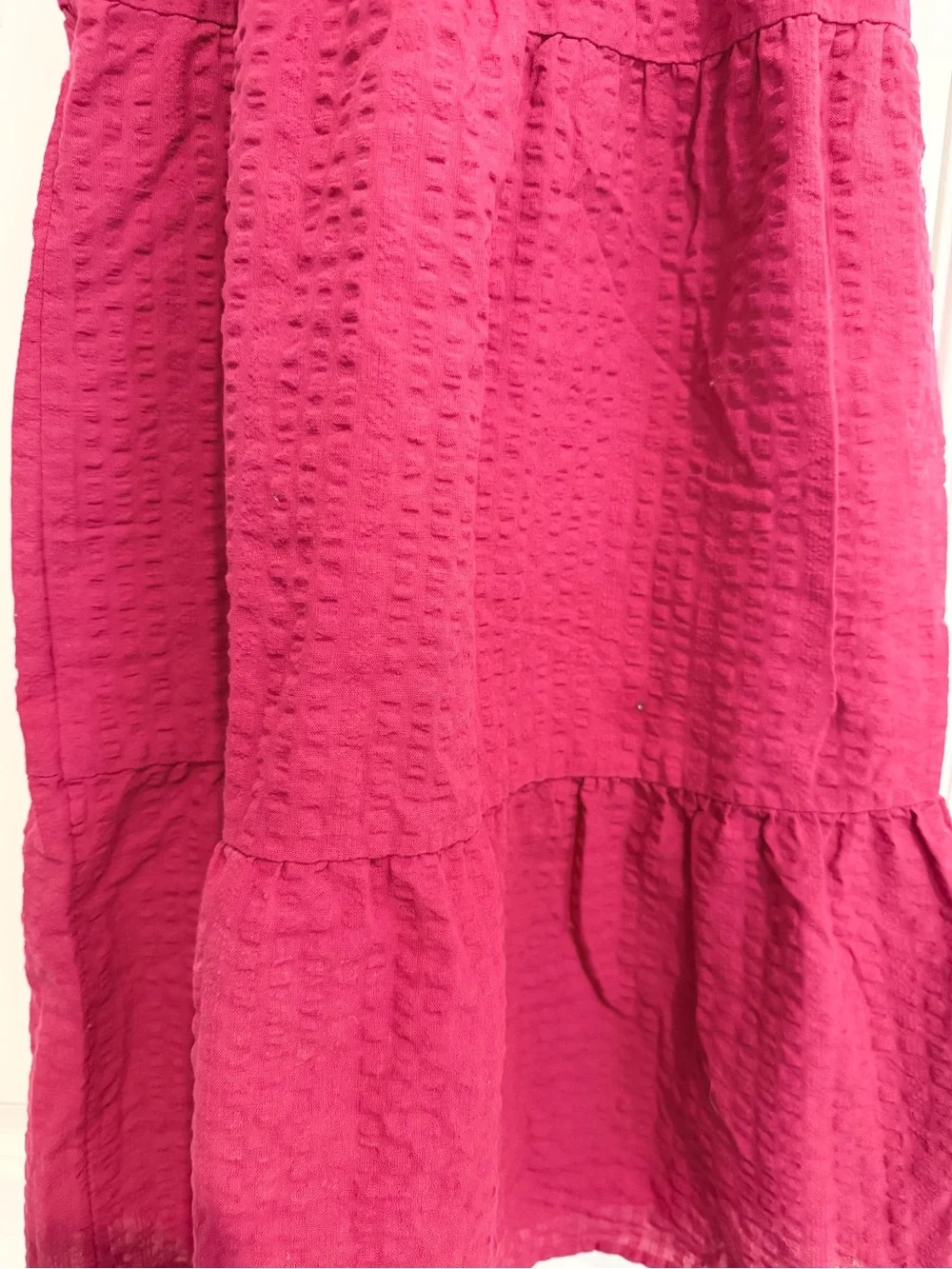 NWT Old Navy Magenta Tiered Seersucker Midi Dress